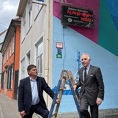 Bremer Schuldenuhr tickt mit 21,80 Euro pro Sekunde weiter zügig vorwärts Bremer Schuldenuhr tickt mit 21,80 Euro pro Sekunde weiter zügig vorwärts