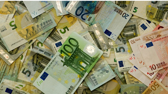 Niedersachsen mit Haushaltsüberschuss von 1,8 Milliarden Euro Niedersachsen mit Haushaltsüberschuss von 1,8 Milliarden Euro