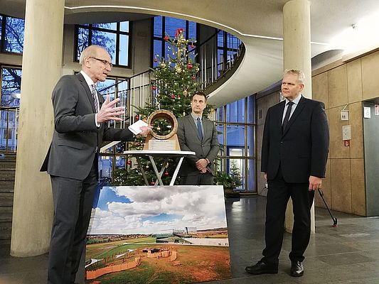 ''Fass ohne Boden'' an Wissenschaftsminister Björn Thümler ''Fass ohne Boden'' an Wissenschaftsminister Björn Thümler