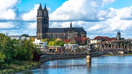 Fraktionsfinanzierung – Hohe Wellen in der Landtagsdebatte Fraktionsfinanzierung – Hohe Wellen in der Landtagsdebatte