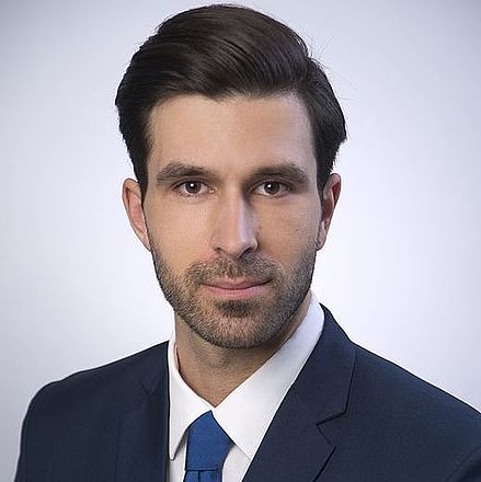 Jakov Jankovic, Betriebswirt (B.Sc.)