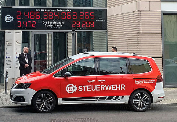 Steuerwehrwagen in Berlin Steuerwehrwagen in Berlin
