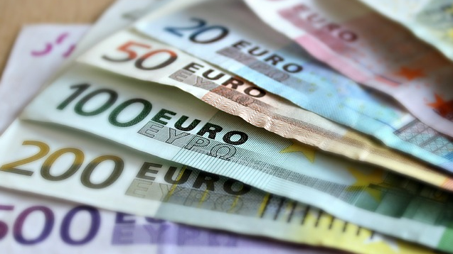 "Unverantwortliche Finanzbeschlüsse der Landesregierung" "Unverantwortliche Finanzbeschlüsse der Landesregierung"