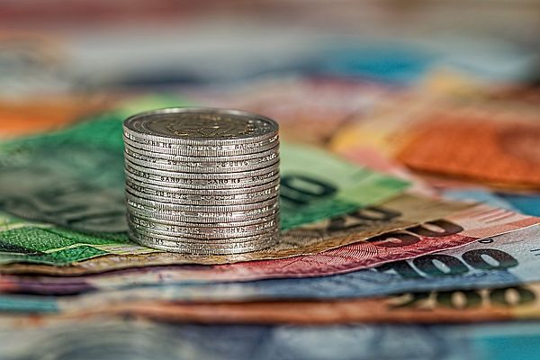 In der Krise: Strategiefonds abschaffen In der Krise: Strategiefonds abschaffen