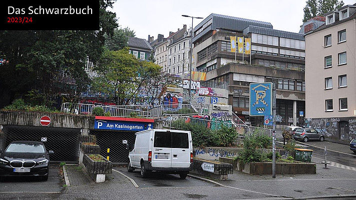 Parkhaus fast 2 Jahre lang verschlossen Parkhaus fast 2 Jahre lang verschlossen