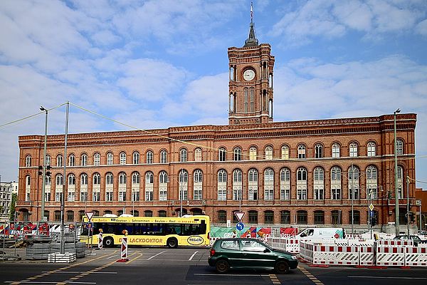 Steuerzahlerbund fordert Kürzungen