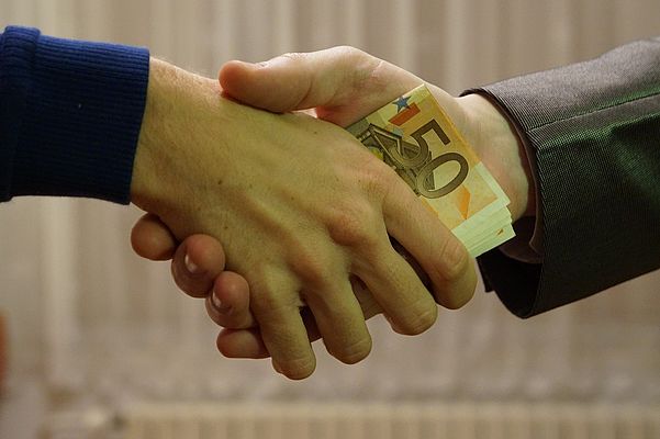 Kein goldener Handschlag Kein goldener Handschlag
