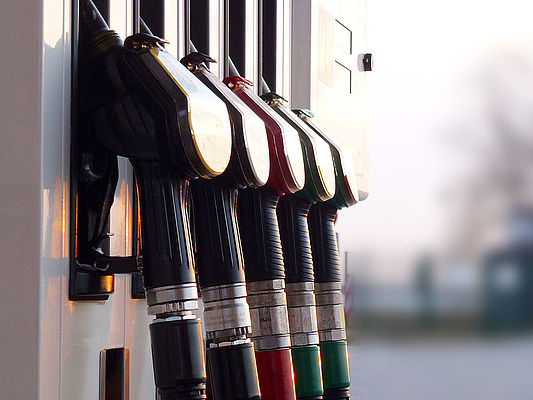 Betriebliche Zapfsäule – Fahrtenbuchmethode und Nachweis der Tankkosten Betriebliche Zapfsäule – Fahrtenbuchmethode und Nachweis der Tankkosten