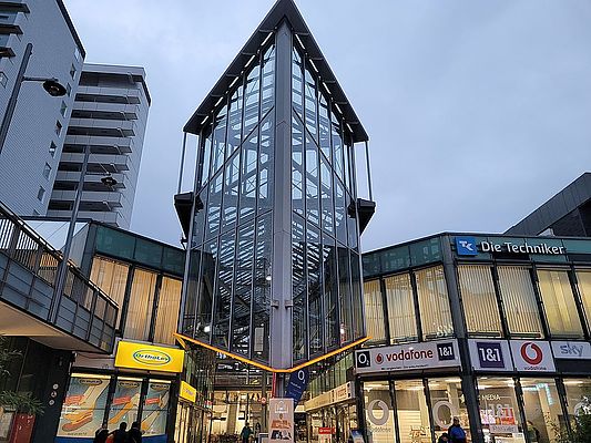 Ideen zur Rettung der Stadtteilzentren, Teil 9