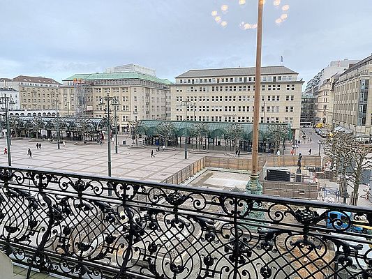 Haushaltsberatungen in Hamburg: Mit Augenmaß sparen, denn die Bürger dürfen nicht stärker belastet werden! Haushaltsberatungen in Hamburg: Mit Augenmaß sparen, denn die Bürger dürfen nicht stärker belastet werden!