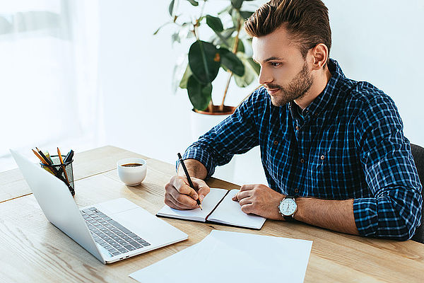 Die neuen BdSt-Webinare 2024 Die neuen BdSt-Webinare 2024