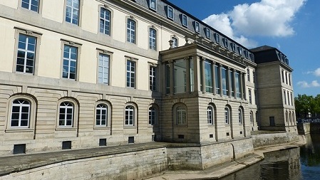 Regierungskommission prüft Effizienz der Landesverwaltung Niedersachsen Regierungskommission prüft Effizienz der Landesverwaltung Niedersachsen