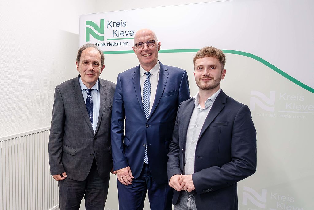 BdSt NRW zu Gast im Kreishaus Mettmann: (v. l.) BdSt-Vorstandsmitglied Eberhard Kanski, Landrat Christoph Gerwers und BdSt-Kommunalreferent Joscha Slowik