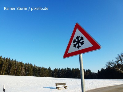 Blechschäden auf winterglatten Straßen