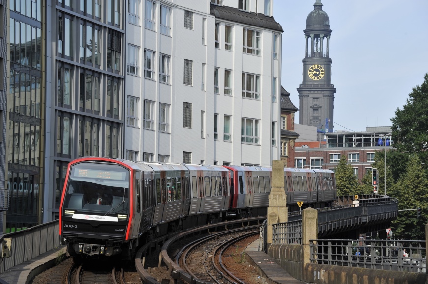Bahn der Linie U 3 / © Hochbahn