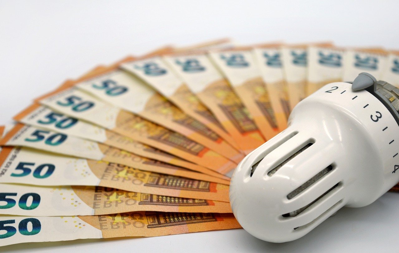 Geld Scheine Thermostat Energie