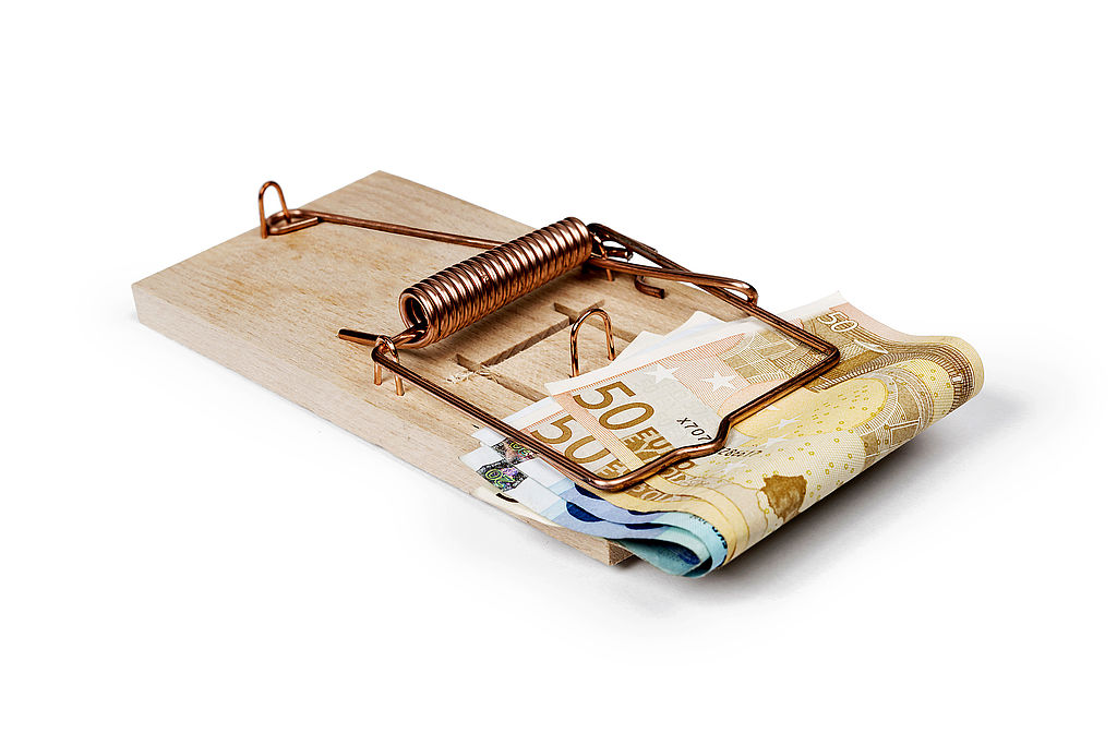 Mouse trap with Euro bills isolated with clipping path.